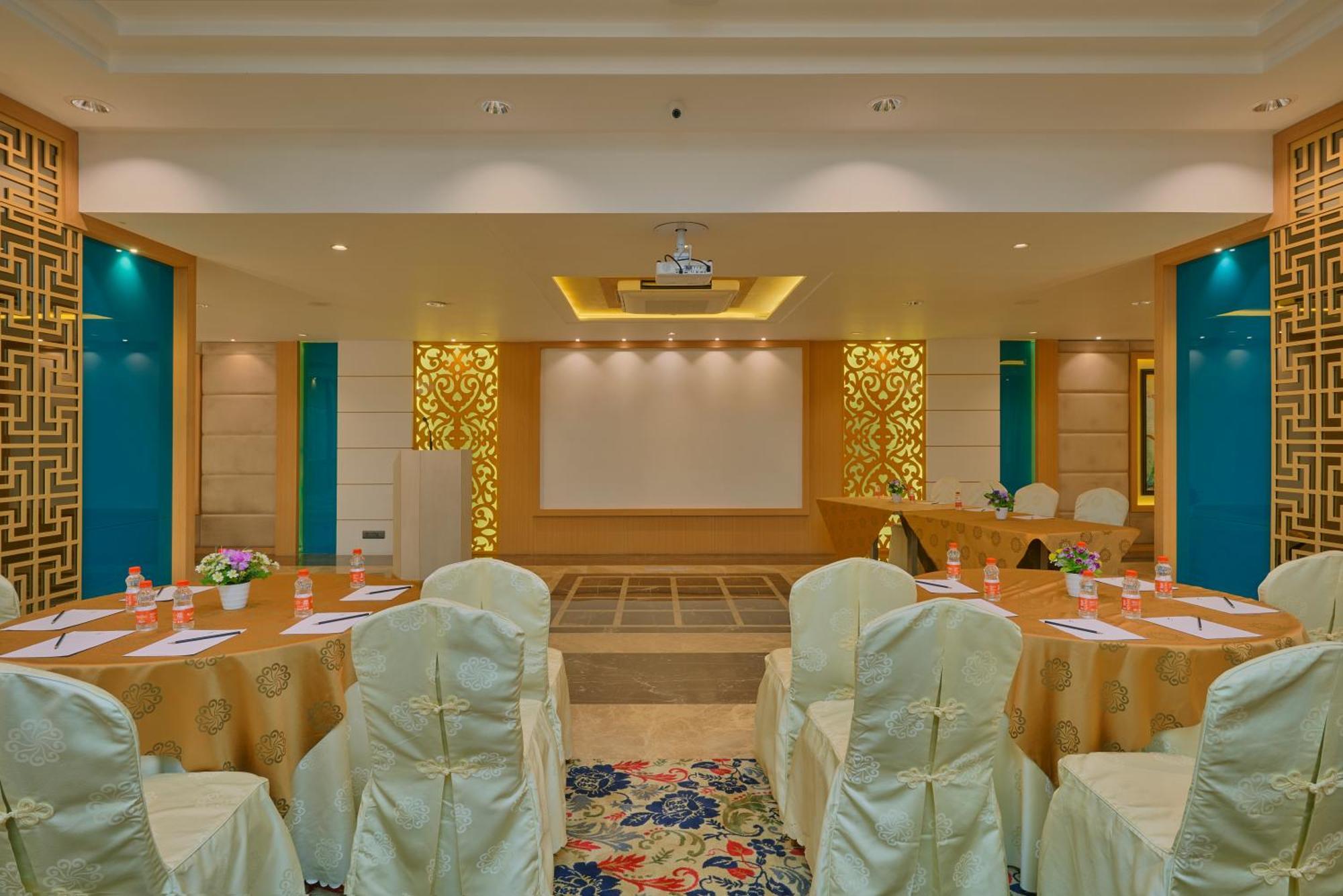 Skk Blu Hotel & Spa Udaipur Dış mekan fotoğraf