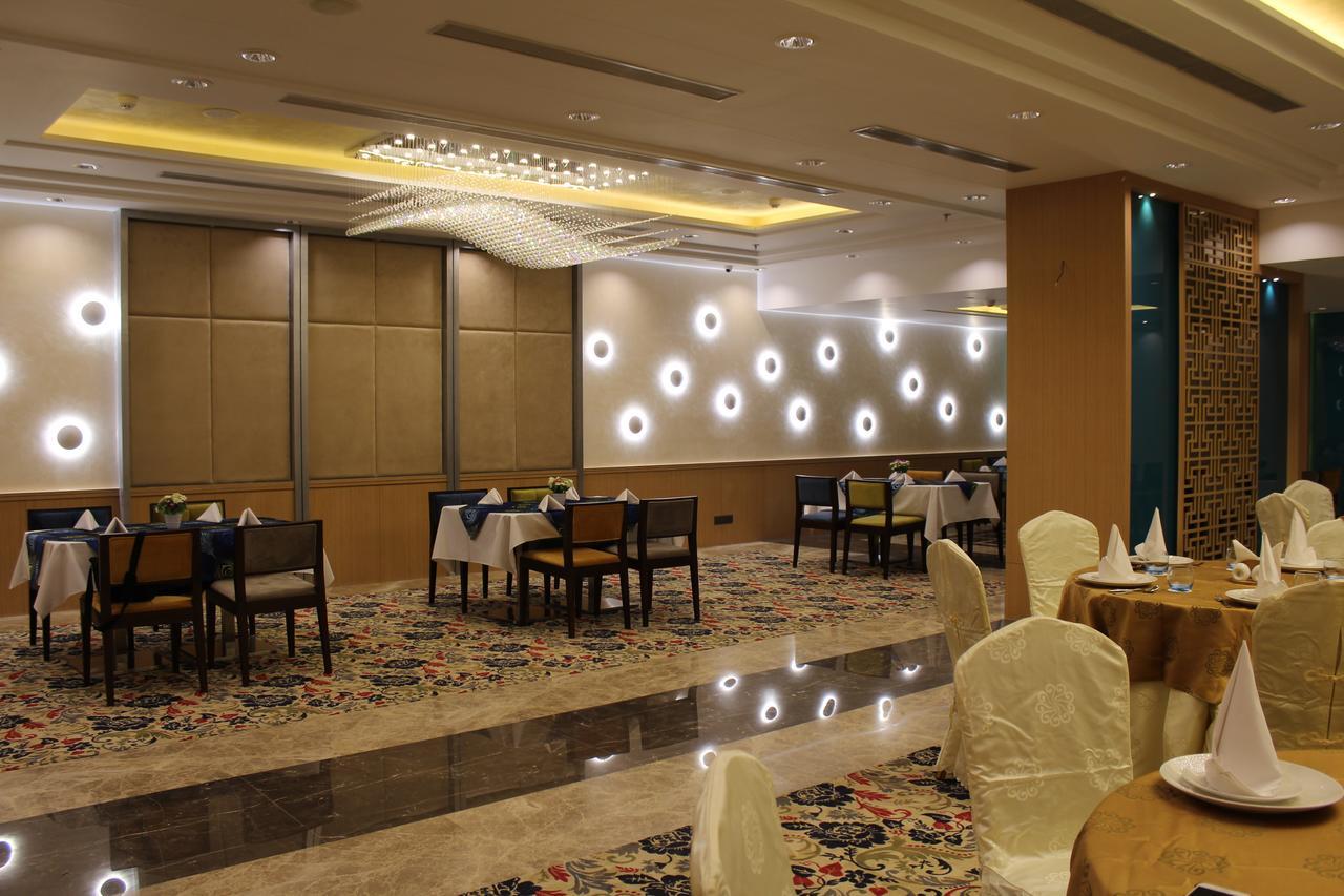 Skk Blu Hotel & Spa Udaipur Dış mekan fotoğraf